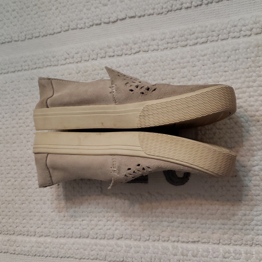 TOMS SLIP-ONS - Picture 4 of 11